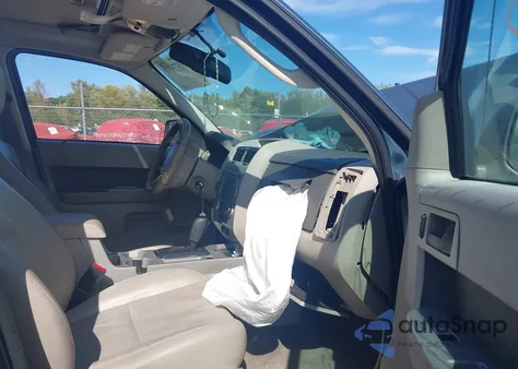 2010 Ford Escape Xlt from USA, damaged, VIN 1FMCU9D73AKC45860